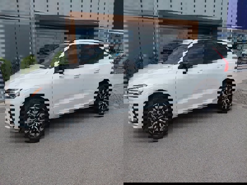 Certified 2025 Volvo XC60 B5 Core w/ Protection Package Premier image 1