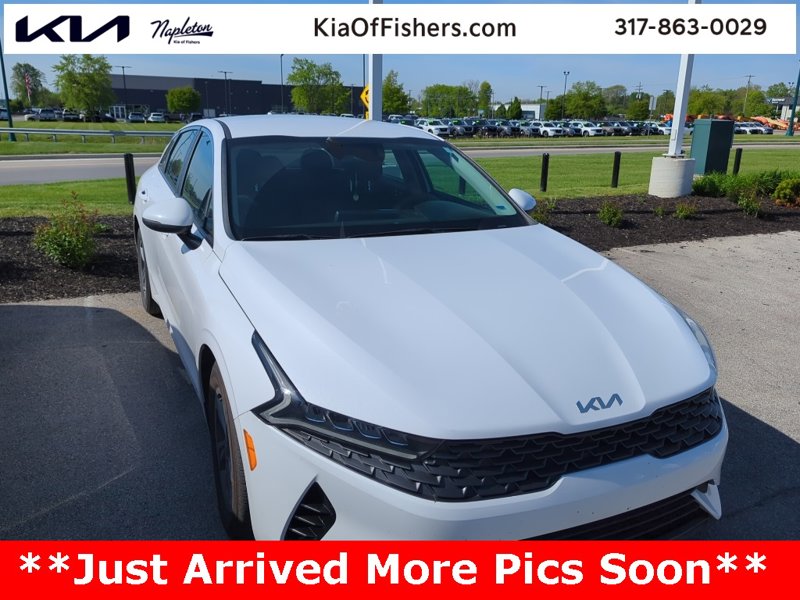 Used 2022 Kia K5 LXS image 1