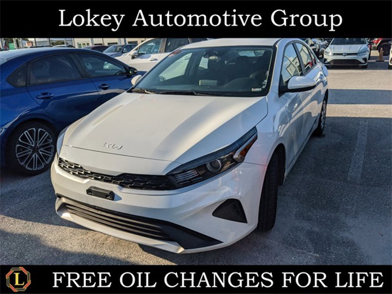 Certified 2023 Kia Forte LX image 1