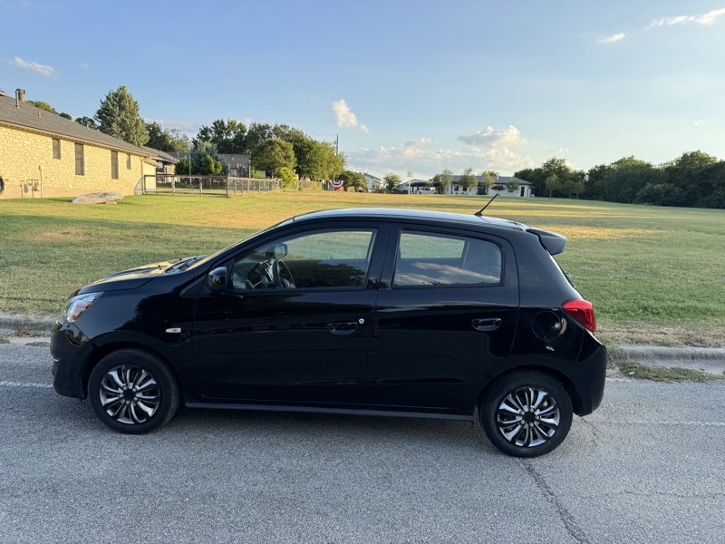 Used 2019 Mitsubishi Mirage ES image 1