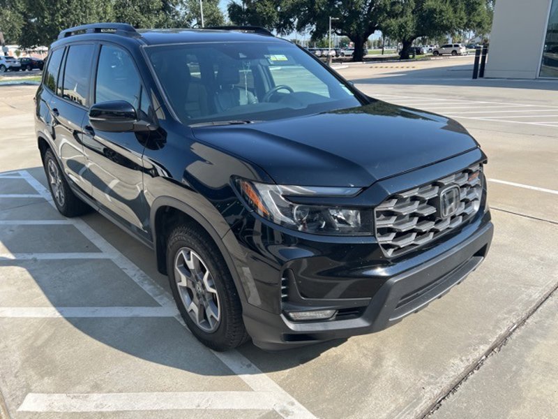 Used 2022 Honda Passport TrailSport image 1
