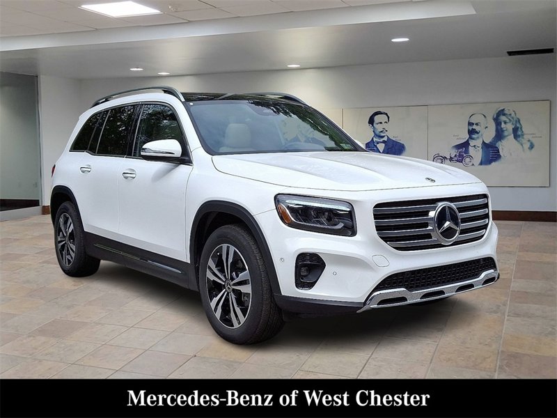 Certified 2025 Mercedes-Benz GLB 250 4MATIC image 1