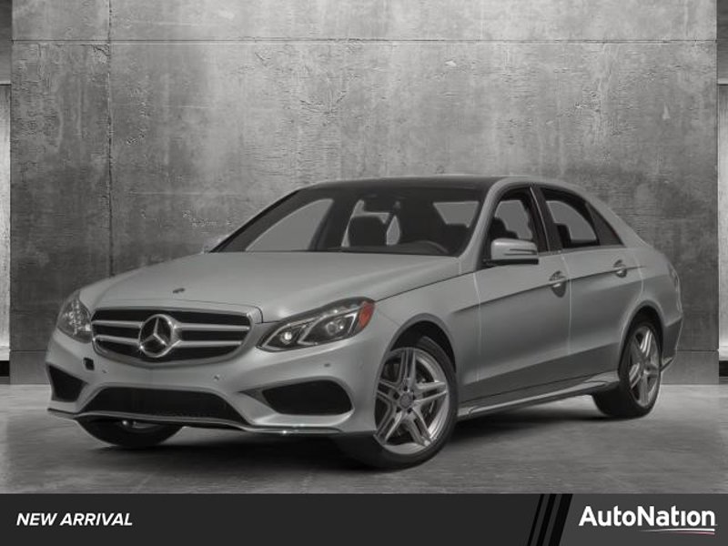 Used 2014 Mercedes-Benz E 350 4MATIC Sedan image 1