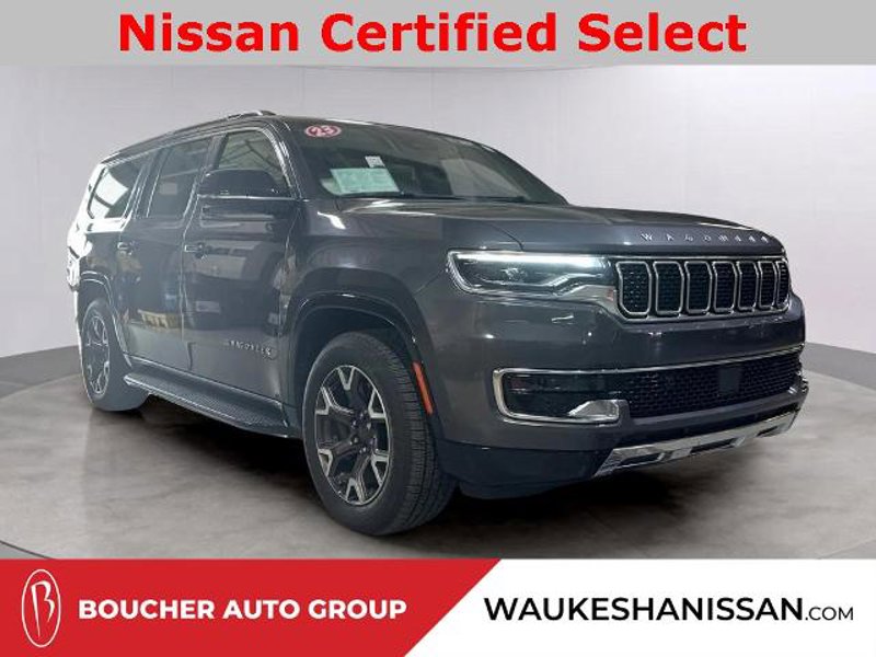 Used 2023 Jeep Wagoneer L Series III w/ Preferred Equipment Group image 1