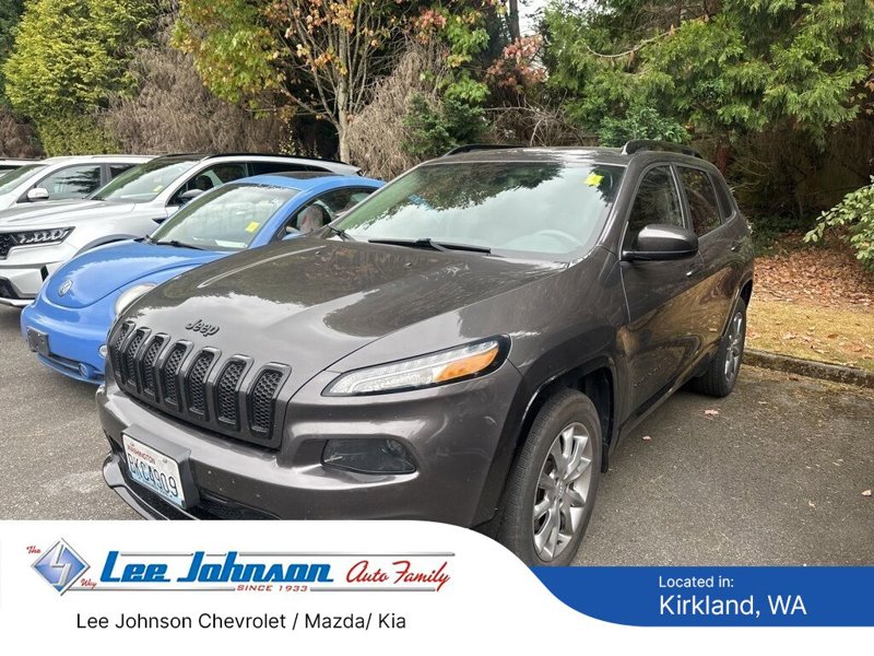 Used 2018 Jeep Cherokee Latitude image 1