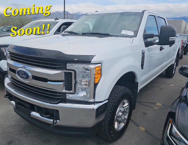 Used 2017 Ford F350 XLT image 1