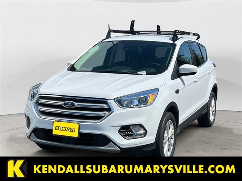 Used 2019 Ford Escape SE image 1