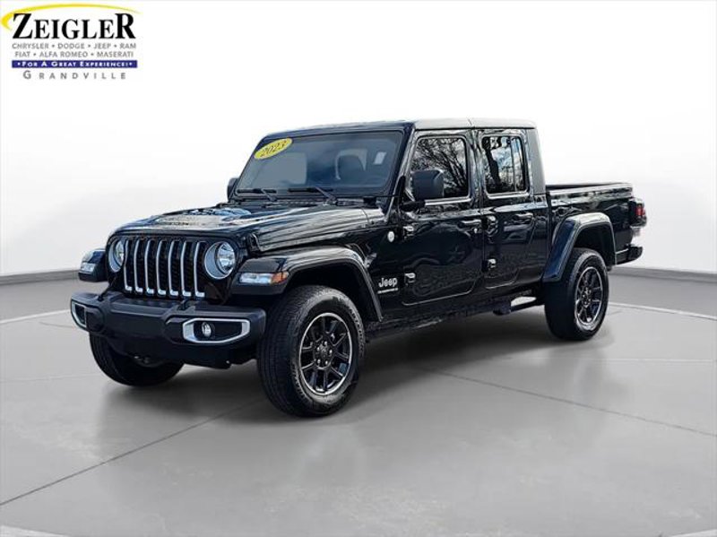 Certified 2023 Jeep Gladiator Overland image 1