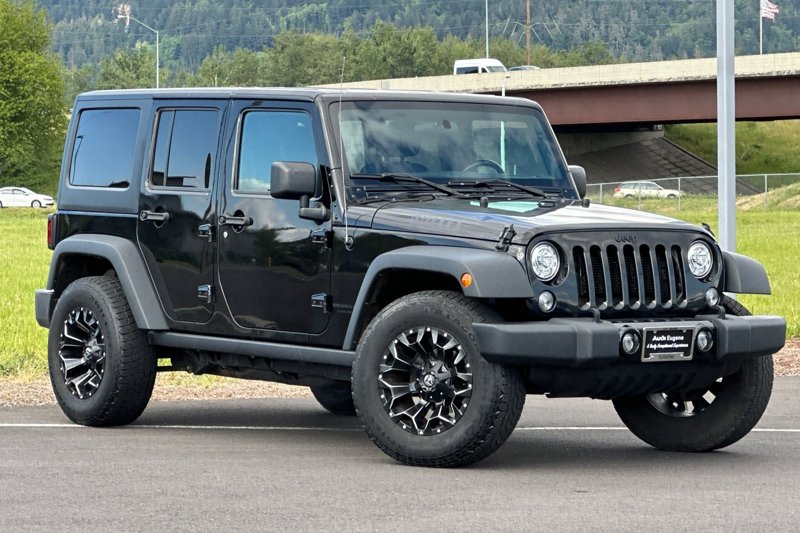 Used 2018 Jeep Wrangler Unlimited Sport image 1