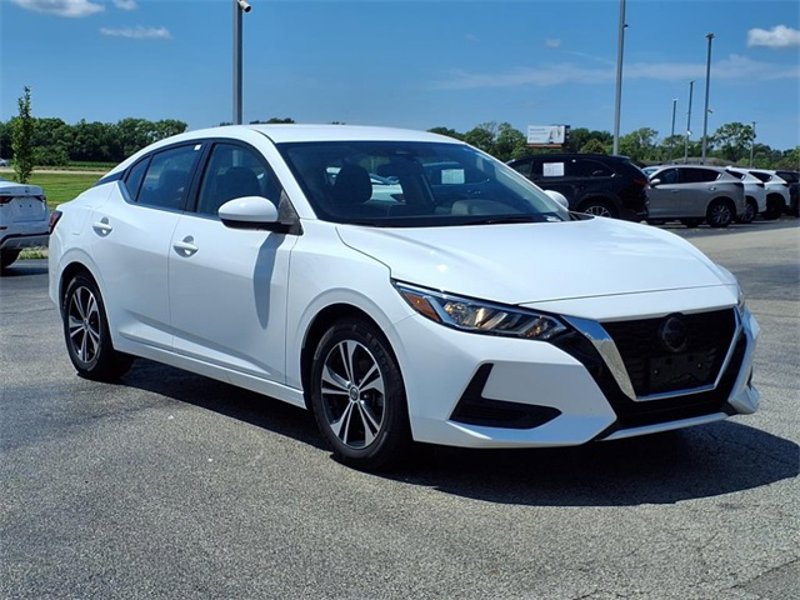 Used 2022 Nissan Sentra SV image 1