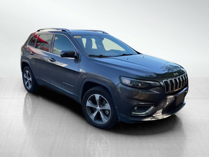 Used 2019 Jeep Cherokee Limited image 1