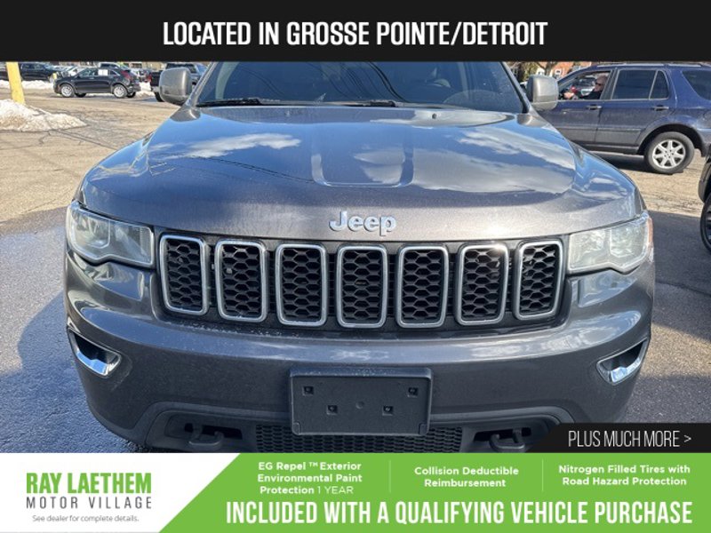 Used 2017 Jeep Grand Cherokee Laredo w/ Quick Order Package 23E image 1