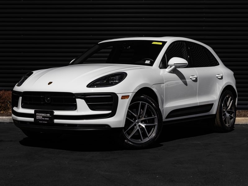 Certified 2024 Porsche Macan image 1