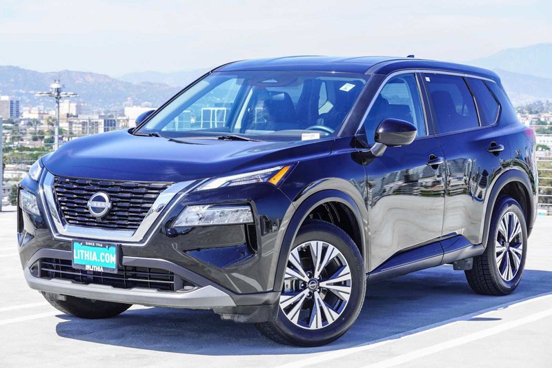 Certified 2023 Nissan Rogue SV image 1