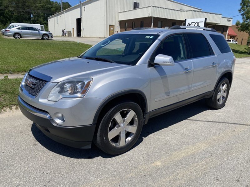 Used 2012 GMC Acadia SLT image 1