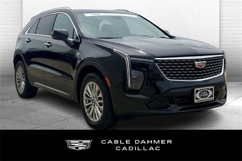 Certified 2024 Cadillac XT4 Premium Luxury image 1