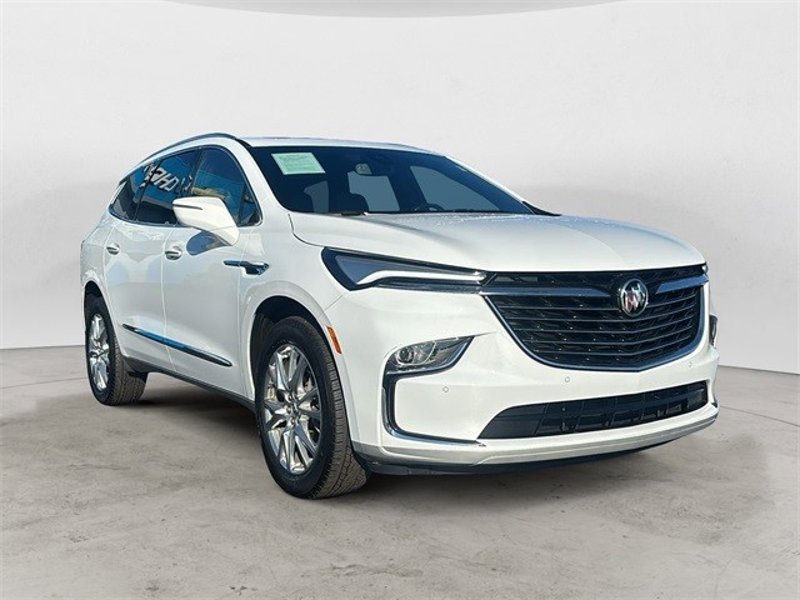 Certified 2024 Buick Enclave Essence w/ Sound and Sites Package image 1