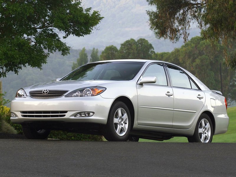 Used 2005 Toyota Camry XLE image 1