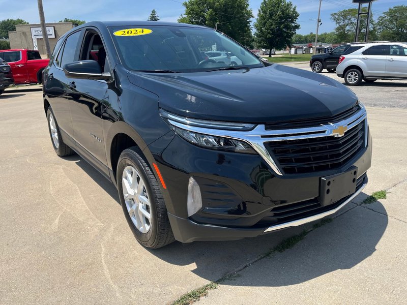 Certified 2024 Chevrolet Equinox LT image 1