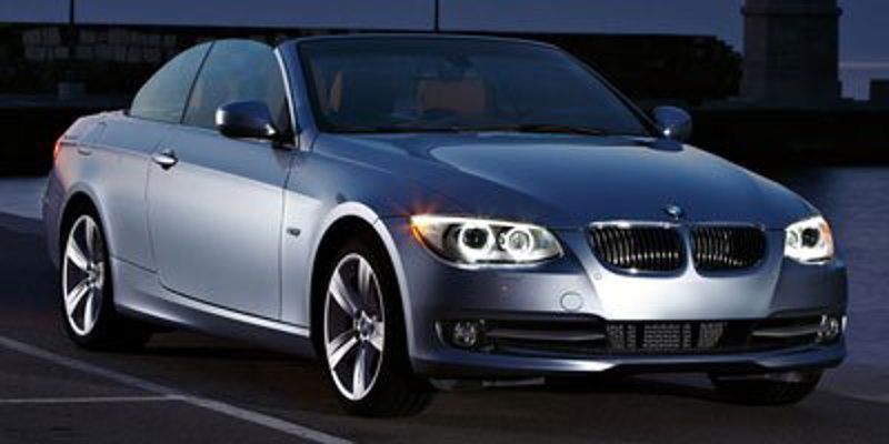 Used 2012 BMW 328i Convertible image 1