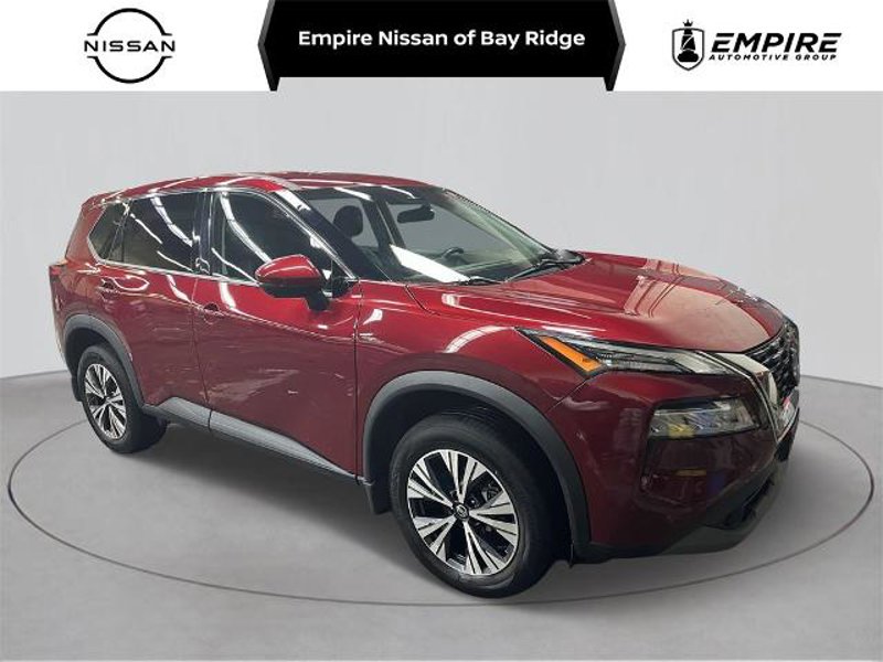 Certified 2021 Nissan Rogue SV image 1