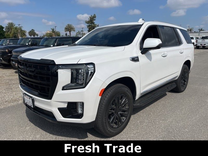 Certified 2024 GMC Yukon SLT w/ SLT Luxury Package image 1