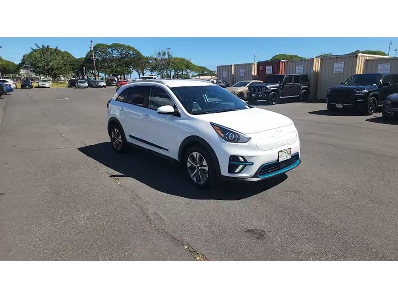 Used 2022 Kia Niro EX image 1