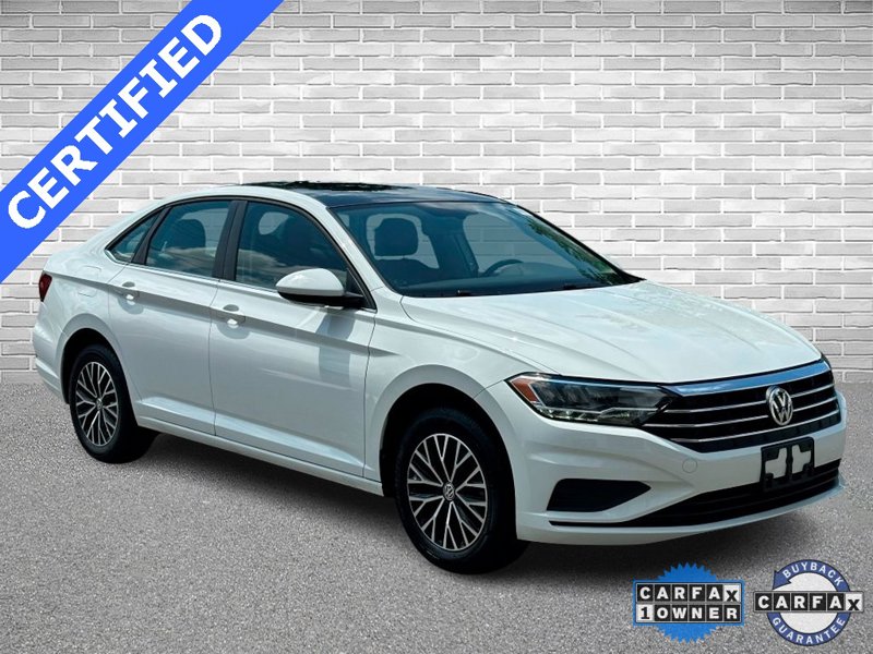 Certified 2020 Volkswagen Jetta SE image 1