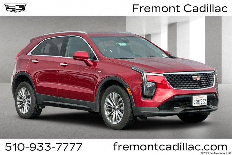Certified 2024 Cadillac XT4 Premium Luxury image 1