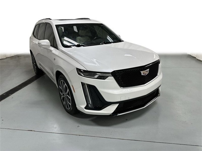 Certified 2023 Cadillac XT6 Sport image 1