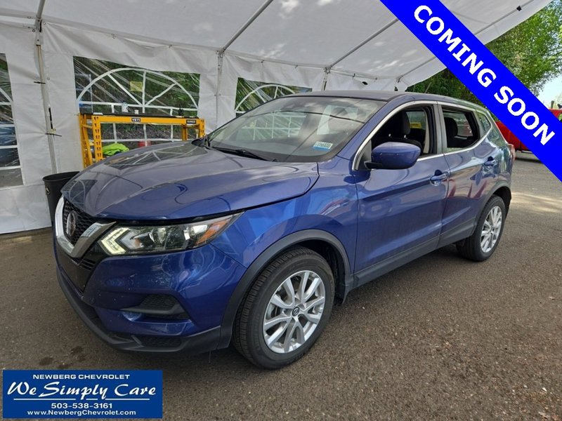 Used 2021 Nissan Rogue Sport S image 1