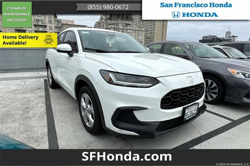 Used 2023 Honda HR-V LX image 1