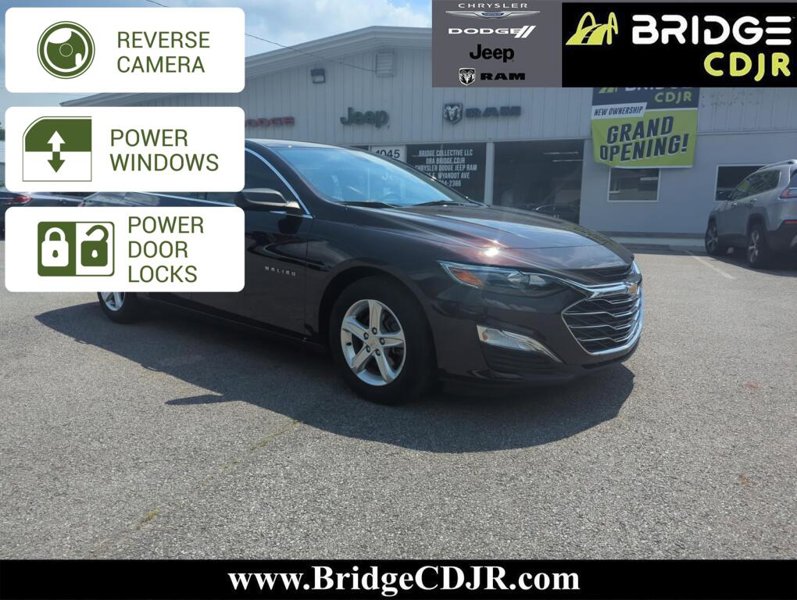 Used 2021 Chevrolet Malibu LS image 1