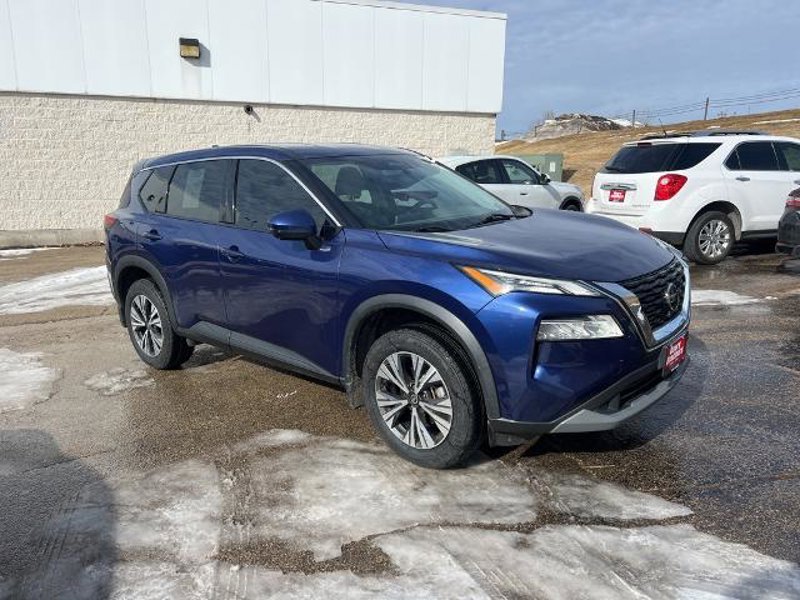 Certified 2021 Nissan Rogue SV image 1