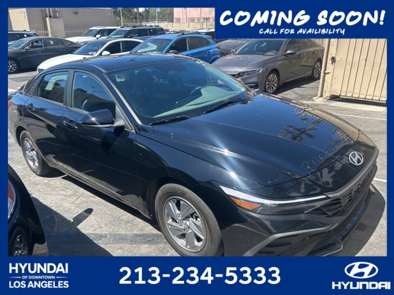 Certified 2024 Hyundai Elantra SE image 1