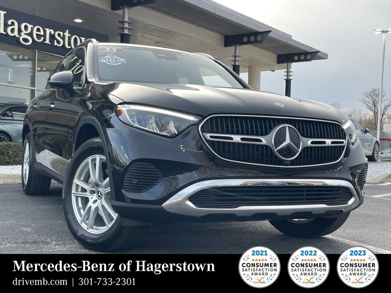 Certified 2023 Mercedes-Benz GLC 300 4MATIC image 1