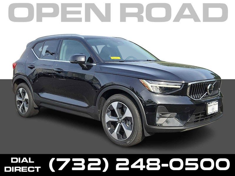 Certified 2023 Volvo XC40 B5 Plus w/ Driver Assist Package image 1