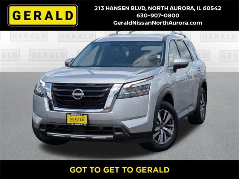 Certified 2023 Nissan Pathfinder SL image 1