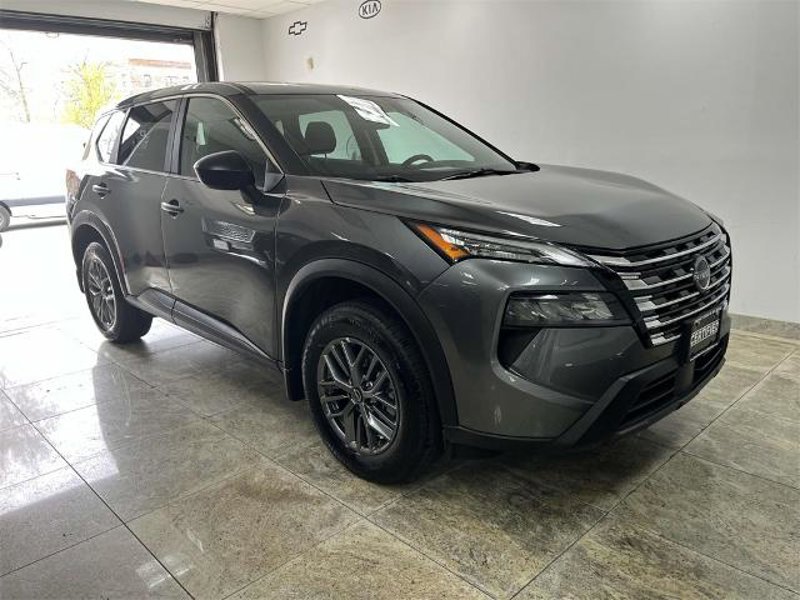 Certified 2025 Nissan Rogue S image 1