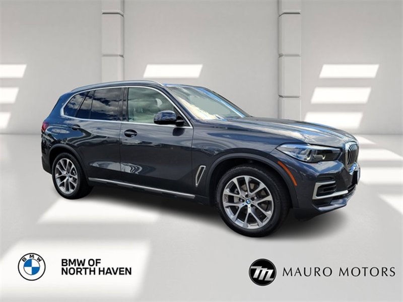 Certified 2022 BMW X5 xDrive40i w/ Premium Package image 1