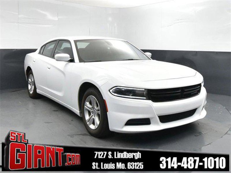 Certified 2022 Dodge Charger SXT image 1