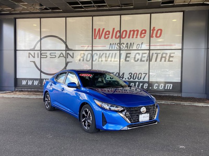 Certified 2024 Nissan Sentra SV image 1