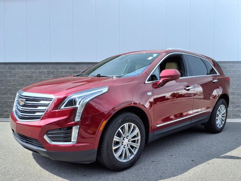 Used 2018 Cadillac XT5 Luxury w/ Driver Awareness Package image 1