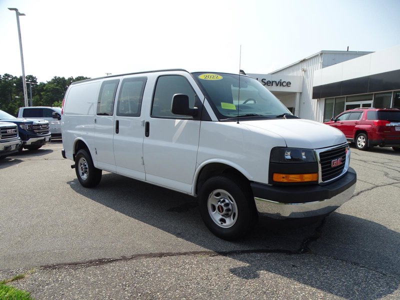 Certified 2022 GMC Savana 2500 w/ Driver Convenience Package image 1
