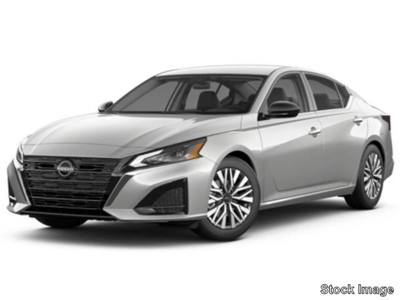 Certified 2023 Nissan Altima 2.5 SV image 1