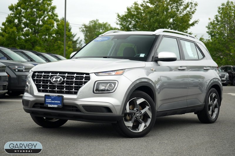 Certified 2023 Hyundai Venue SEL image 1