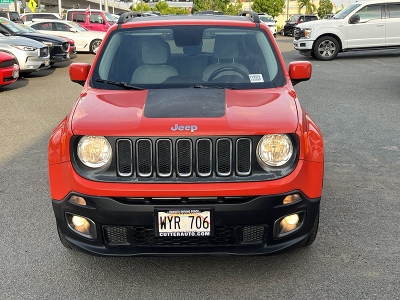 Used 2017 Jeep Renegade Latitude image 1