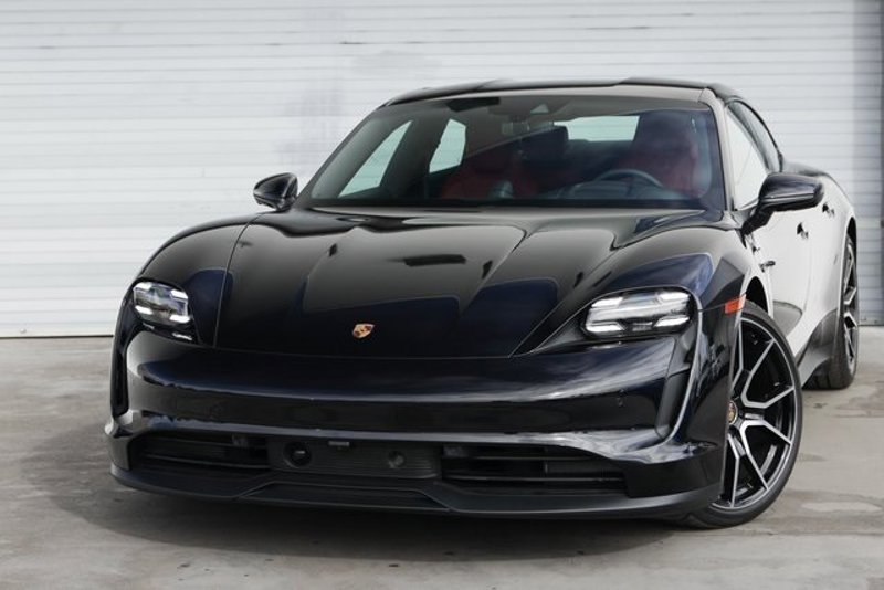 Certified 2024 Porsche Taycan 4S image 1
