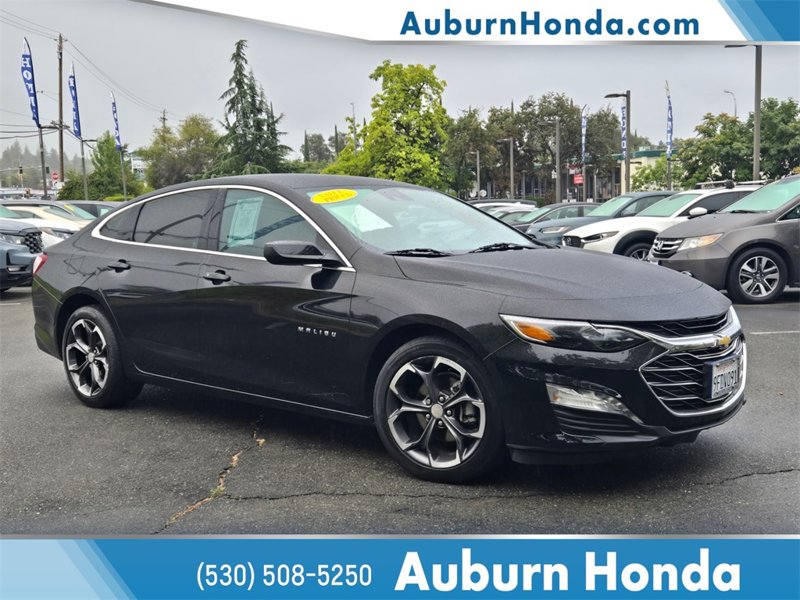 Used 2022 Chevrolet Malibu LT w/ Leather Package image 1