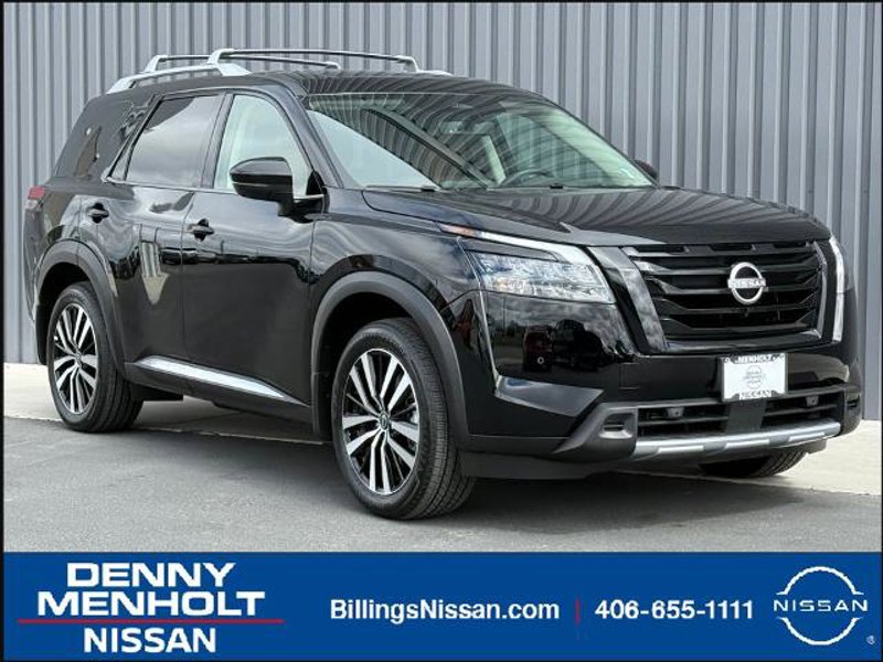 Certified 2025 Nissan Pathfinder Platinum w/ Black Appearance Package image 1